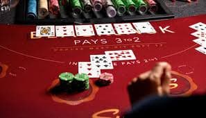 Ilustrasi verifikasi akun slot1121 di ponsel